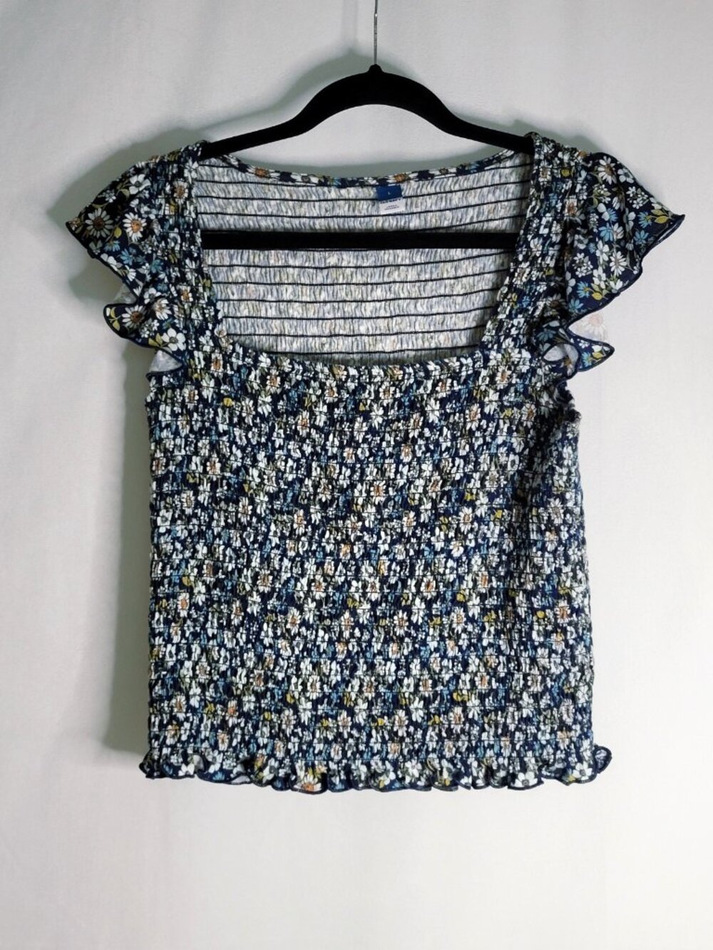 Old Navy Flutter Sleeve Smocked Top Women’s Large Navy Floral Cottagecore